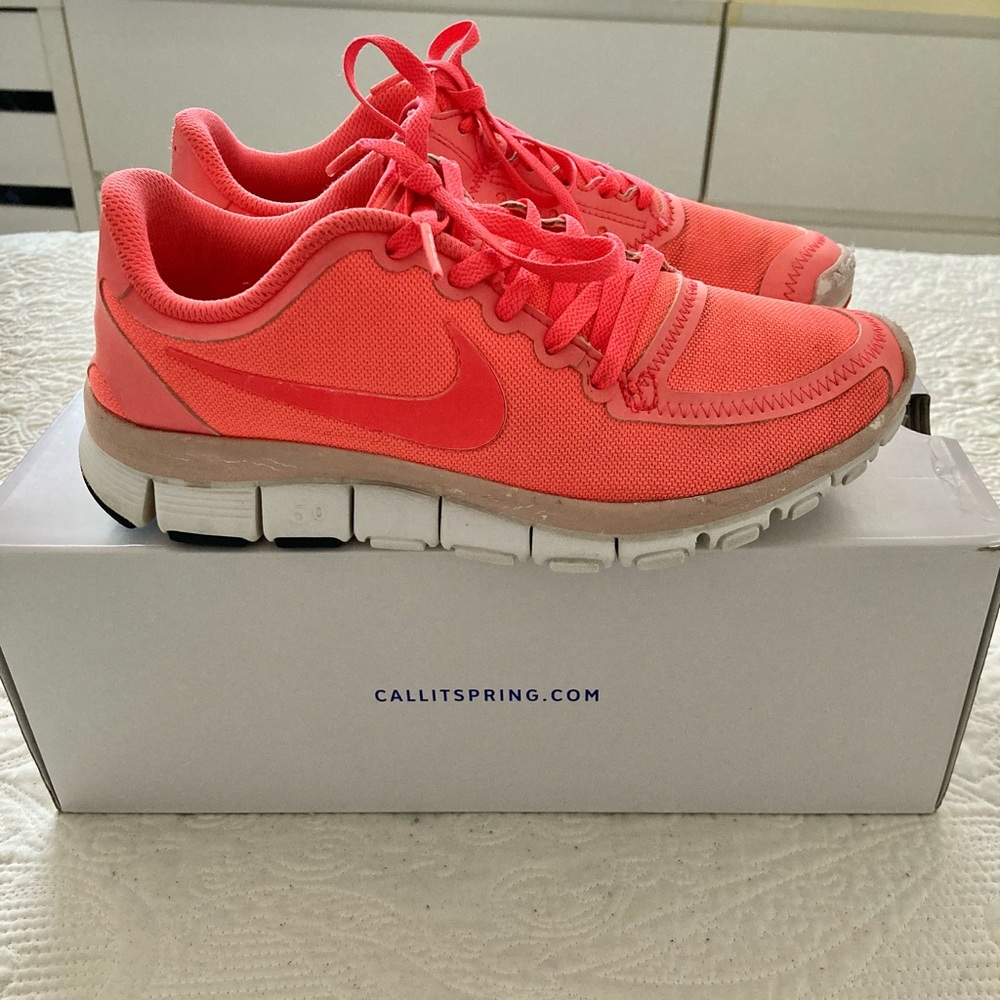 Nike shoes
